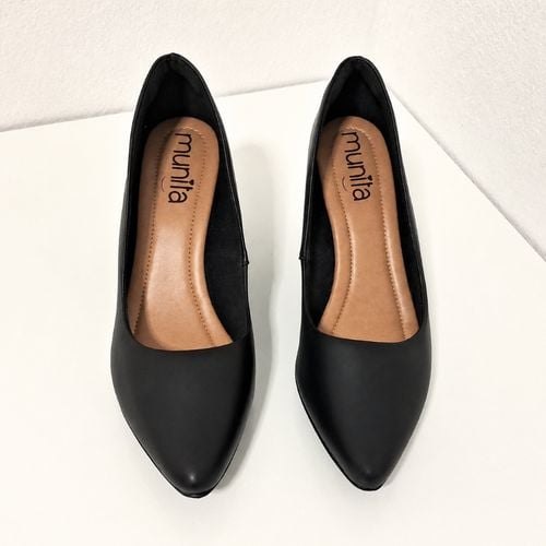 sapato scarpin classico munita preto
