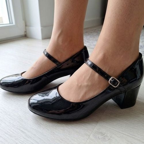 sapato boneca victoria verniz preto 36