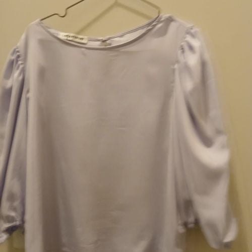 blusa lança perfume manga bufante lilás g