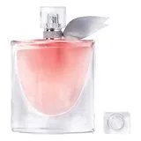 Perfume Feminino L' Eau de Parfum Fragrância Floral Gourmand Inebriante com Notas de Íris Nobre, Baunilha e Pralinê La Vie Est Belle Lancôme