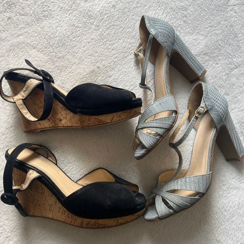 sapatos corello: preto nº 36 e azul nº 37 2 pares