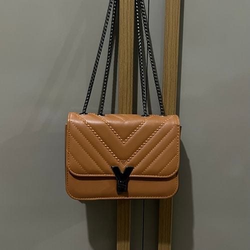 bolsa transversal alça corrente laranja