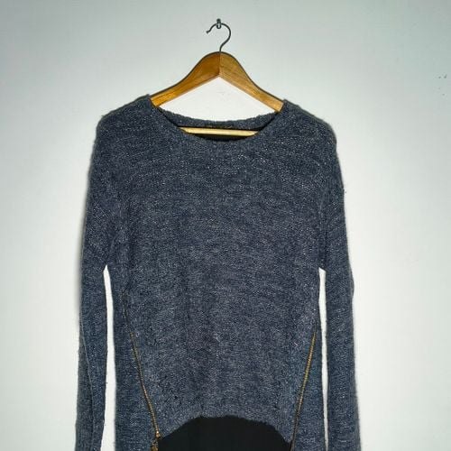 h71 blusa de tricô azul com zíper